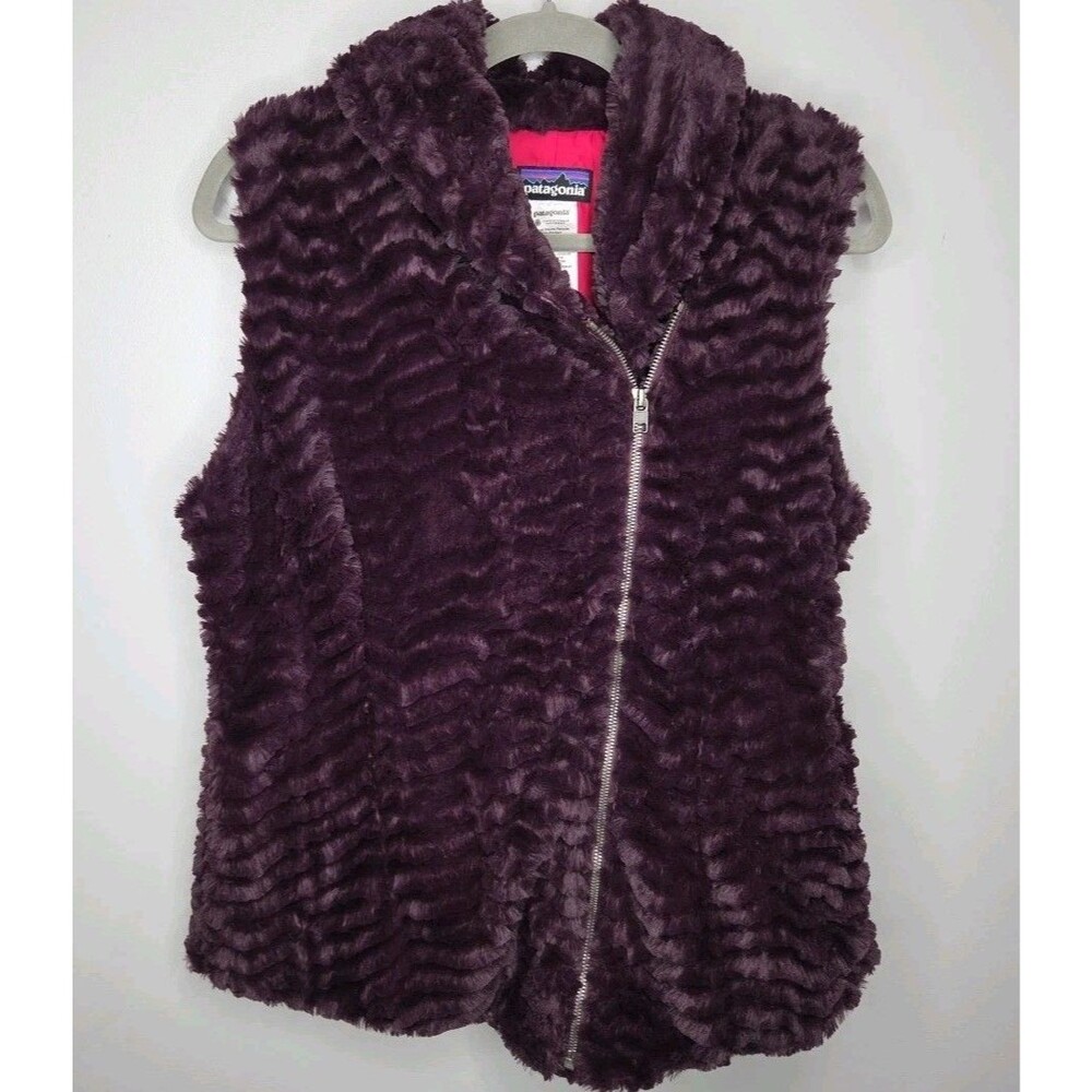 Patagonia Pelage Sherpa Faux Fur Vest Purple/Magenta Size L Women’s EUC